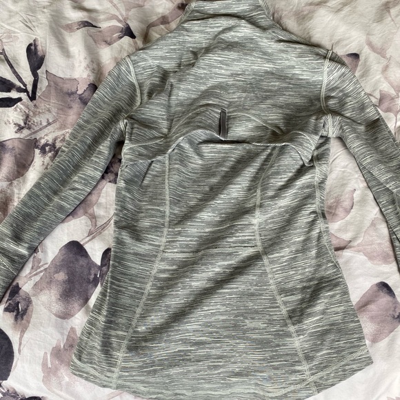 Lululemon jacket - Picture 3 of 8